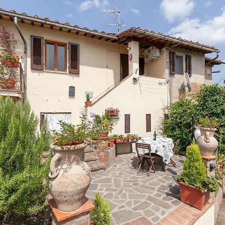Awesome Home In Montefoscoli With Wifi 外观 照片