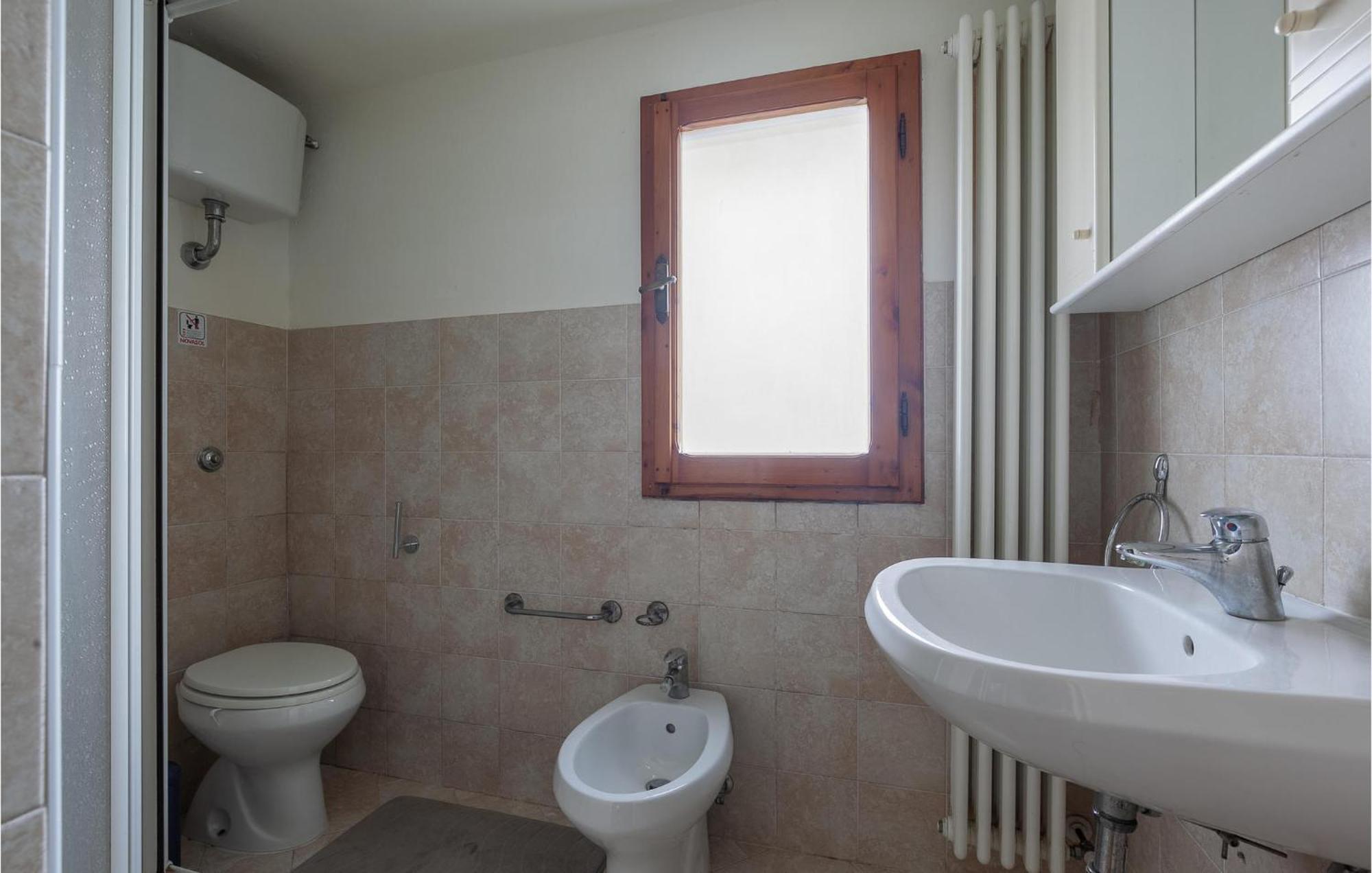 Awesome Home In Montefoscoli With Wifi 外观 照片