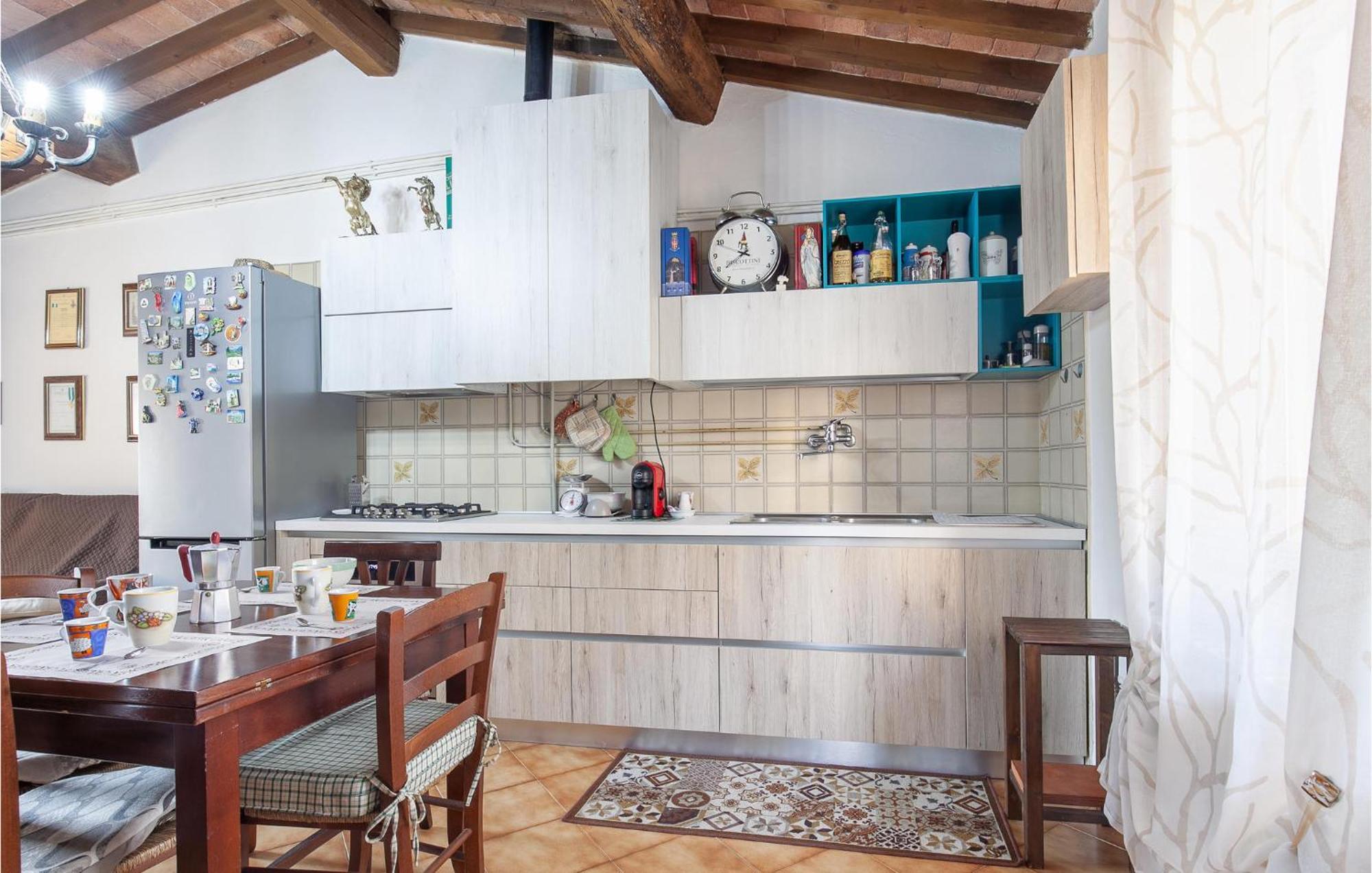 Awesome Home In Montefoscoli With Wifi 外观 照片